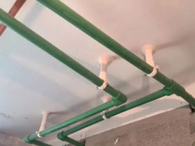 水管走地面好還是走墻頂好？讀完不在糾結(jié)