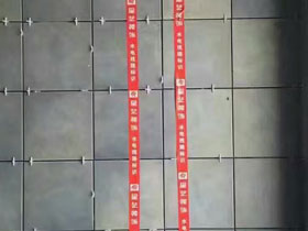 陽(yáng)臺(tái)肯定要貼磚，那應(yīng)該貼到頂還是半墻就好？